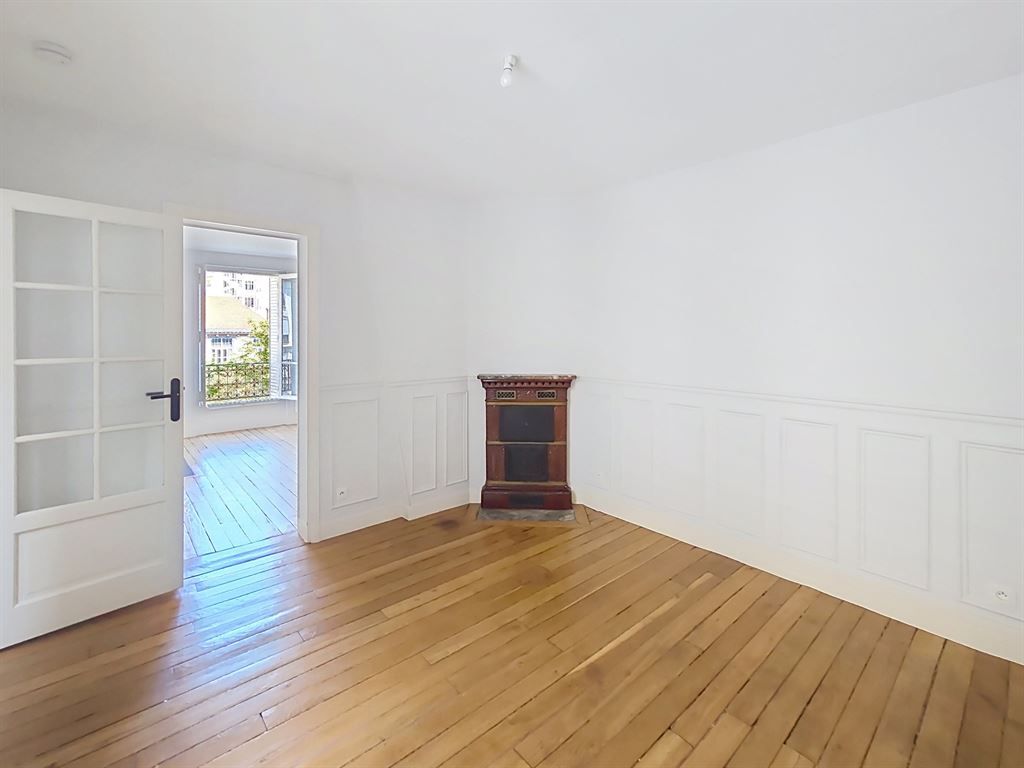 appartement 2 pièces en vente sur PARIS (75015)