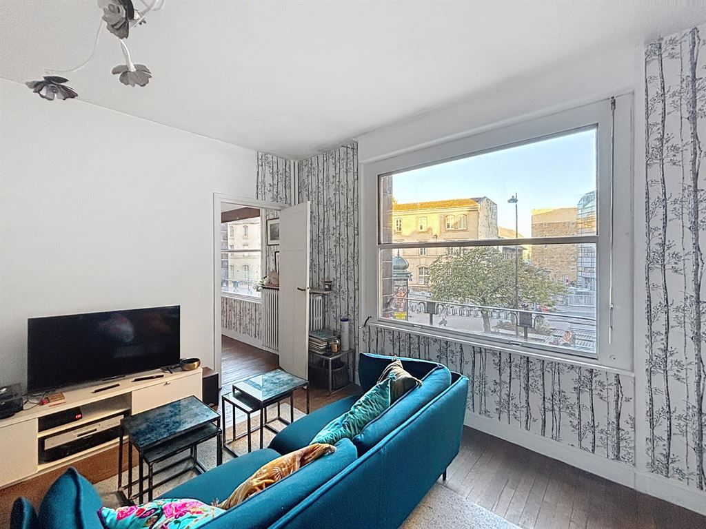 appartement 2 pièces en vente sur PARIS (75015)