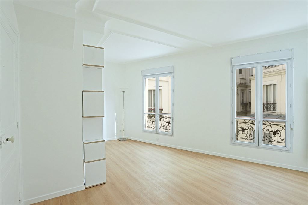 appartement 1 pièce en vente sur PARIS (75015)