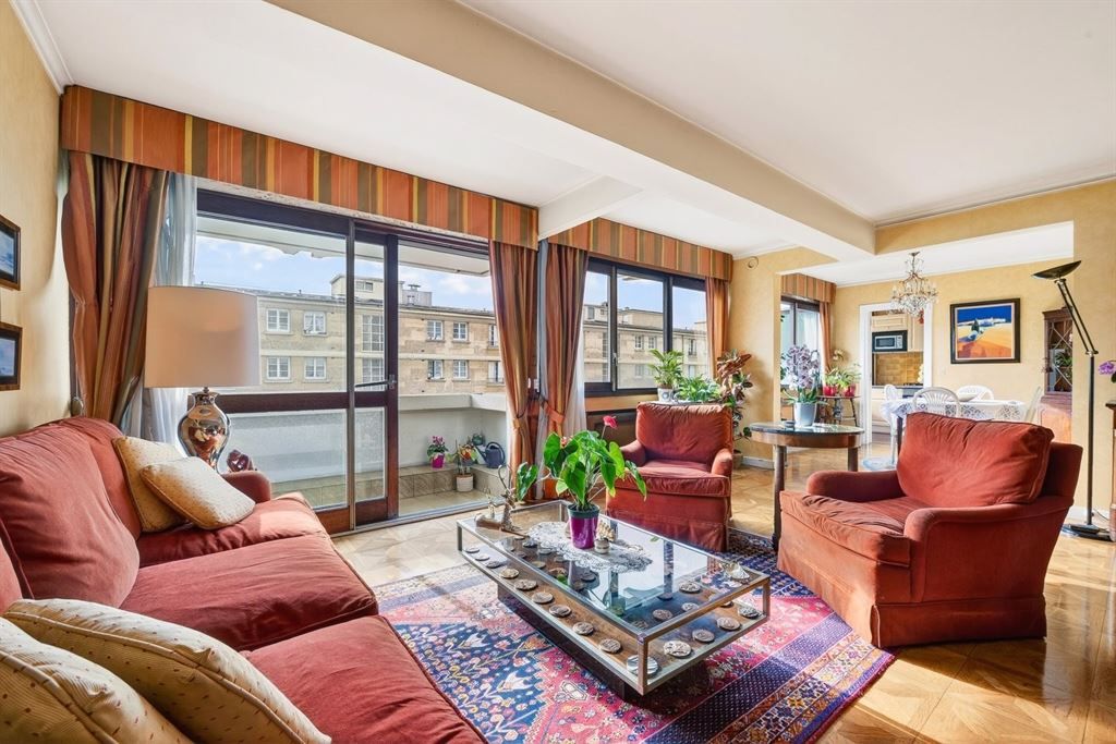 appartement 6 pièces en vente sur PARIS (75015)