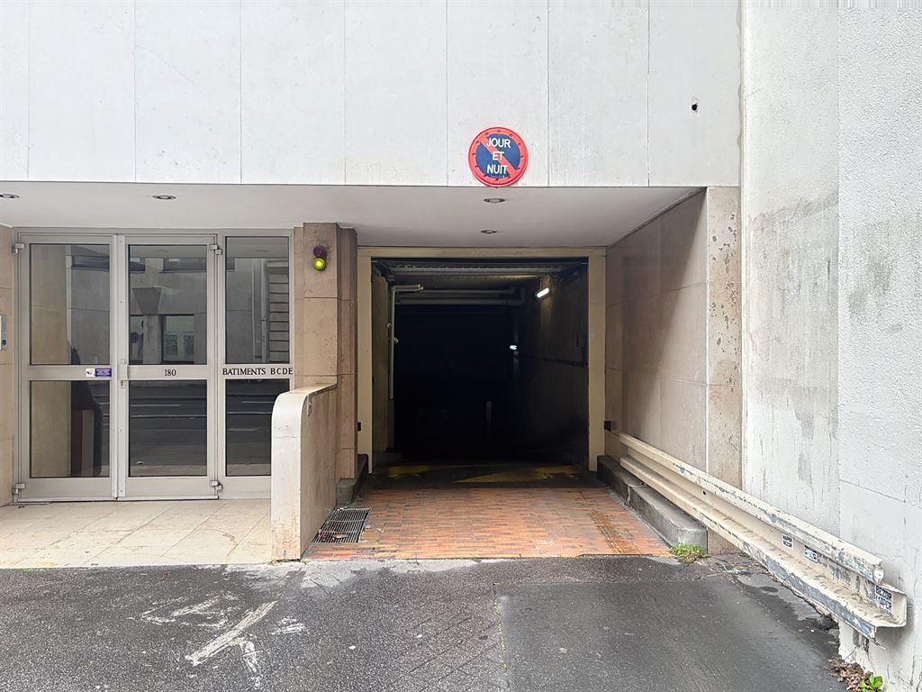 parking en vente sur PARIS (75015)