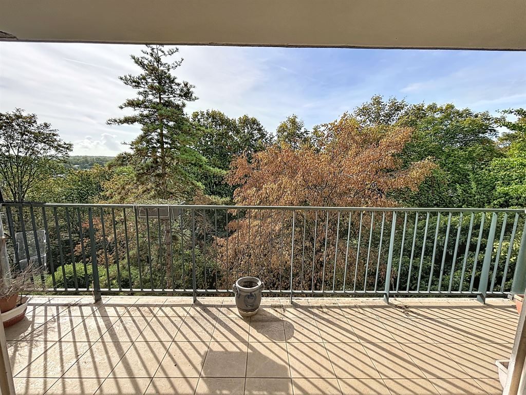 appartement 2 pièces en vente sur VILLE D AVRAY (92410)